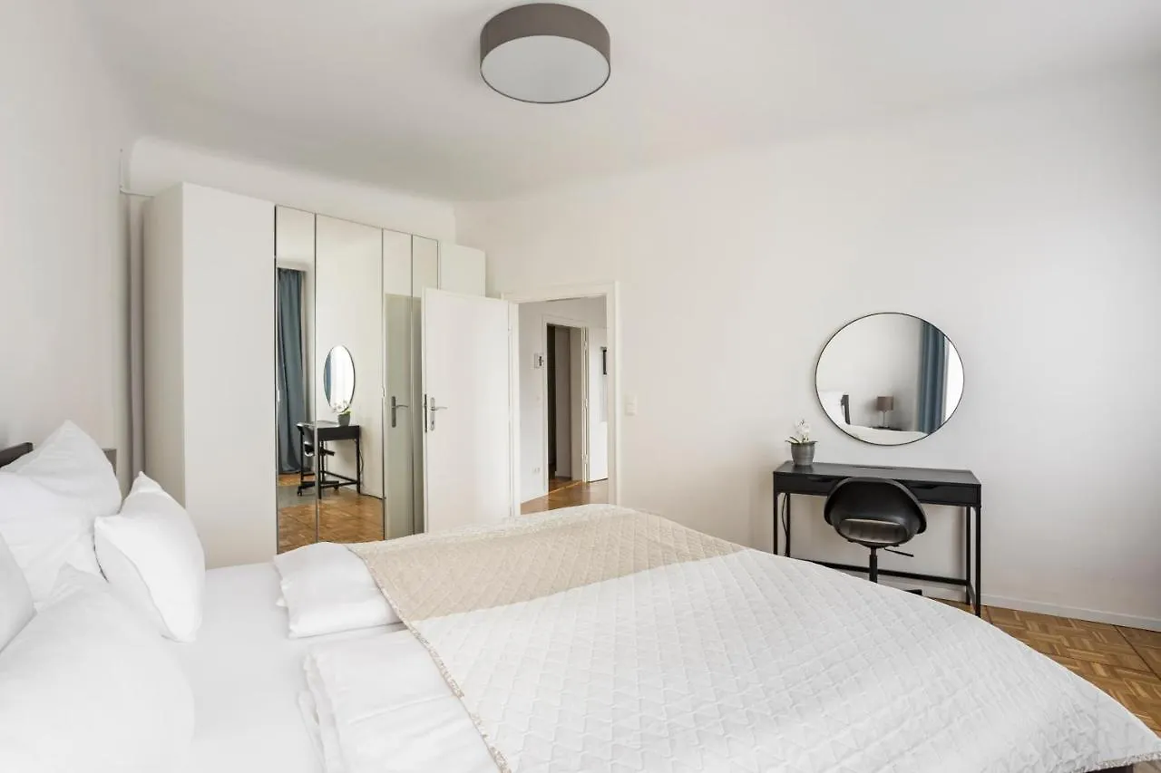 Zentrales, Helles & Modernes City-Apartment Vienna 0*,